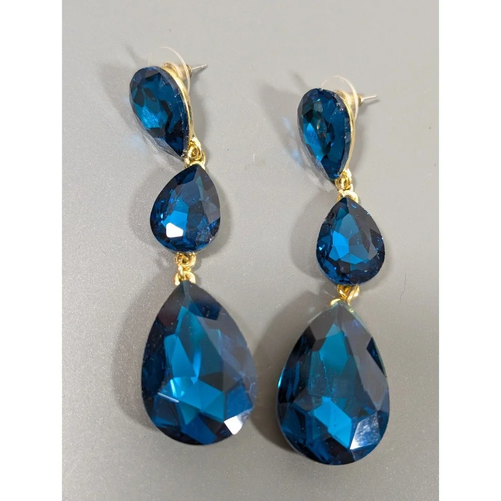 Blue Rhinestone Facet Teardrop‎ Dangle Earrings Evening Glam Chic Runway